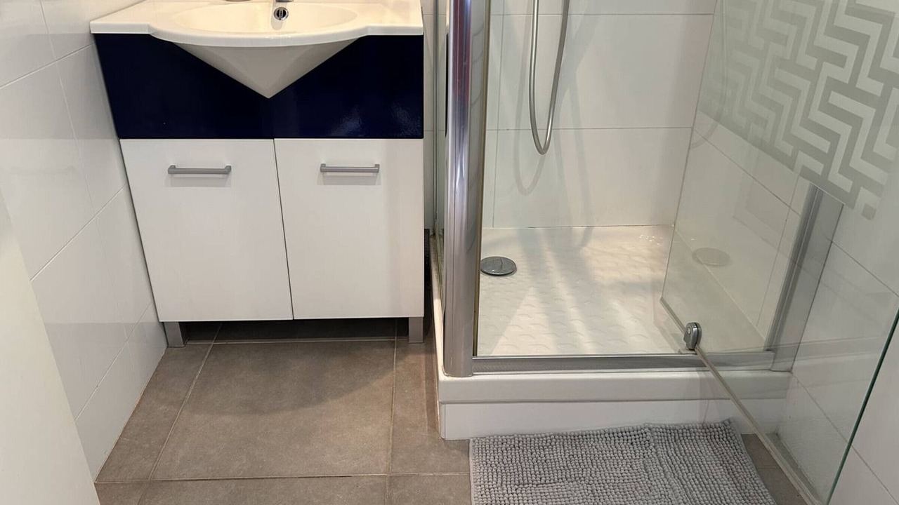 Photo of Bathroom in Le Lavandou