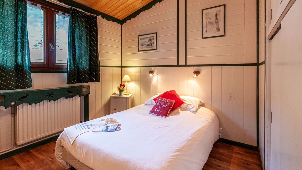 Photo of Bedroom in Brides-les-Bains