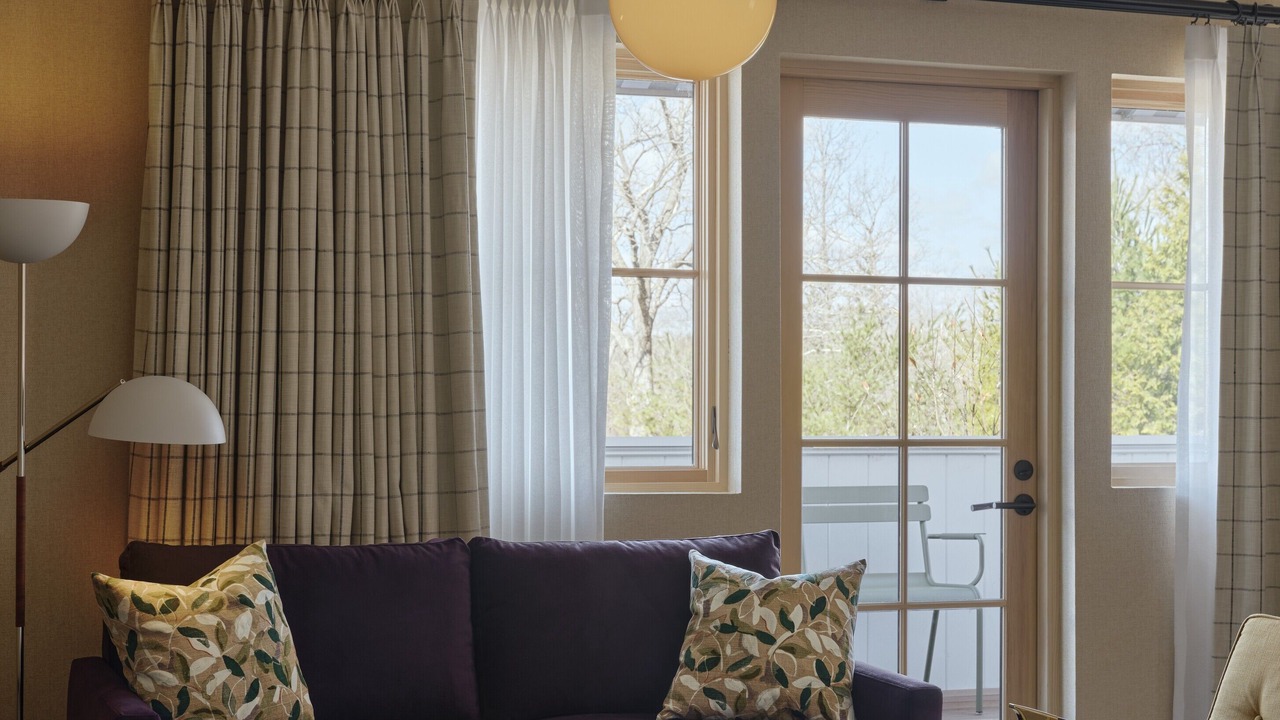 Photo of Bedroom in Litchfield Historic District