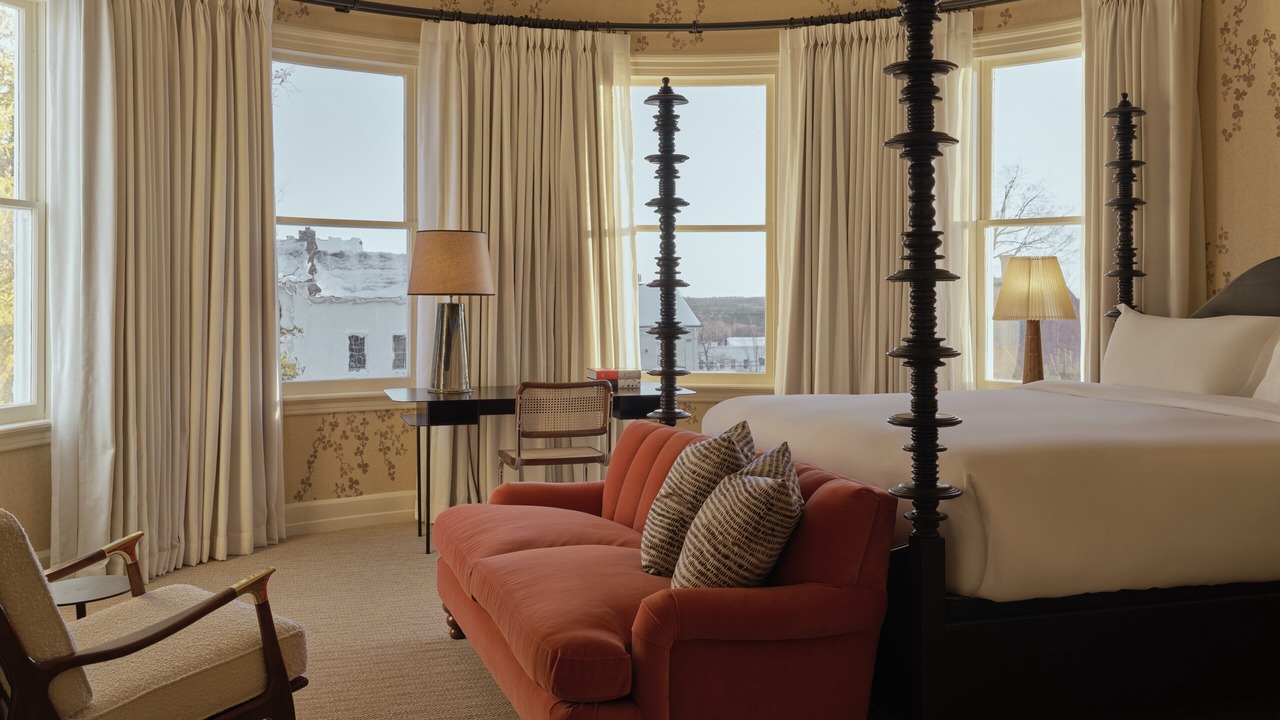 Photo of Bedroom in Litchfield Historic District