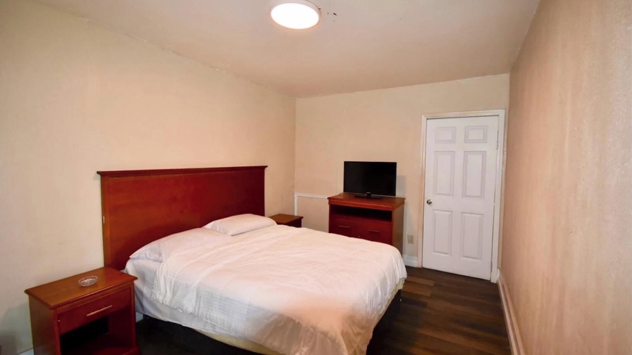 Photo of Bedroom in Baytown