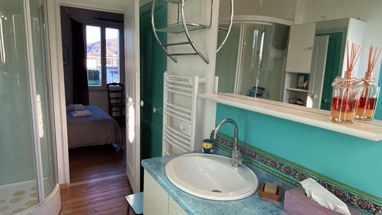 Photo of Bathroom in Ponts-et-Marais