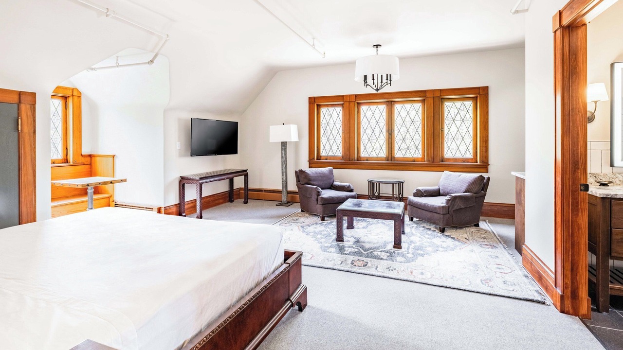 Photo of Bedroom in Willoughby