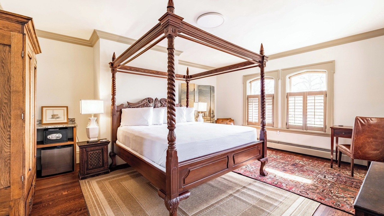 Photo of Bedroom in Willoughby