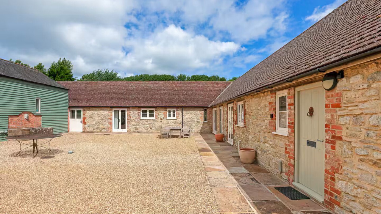 Photo of Outdoor in Gawcott