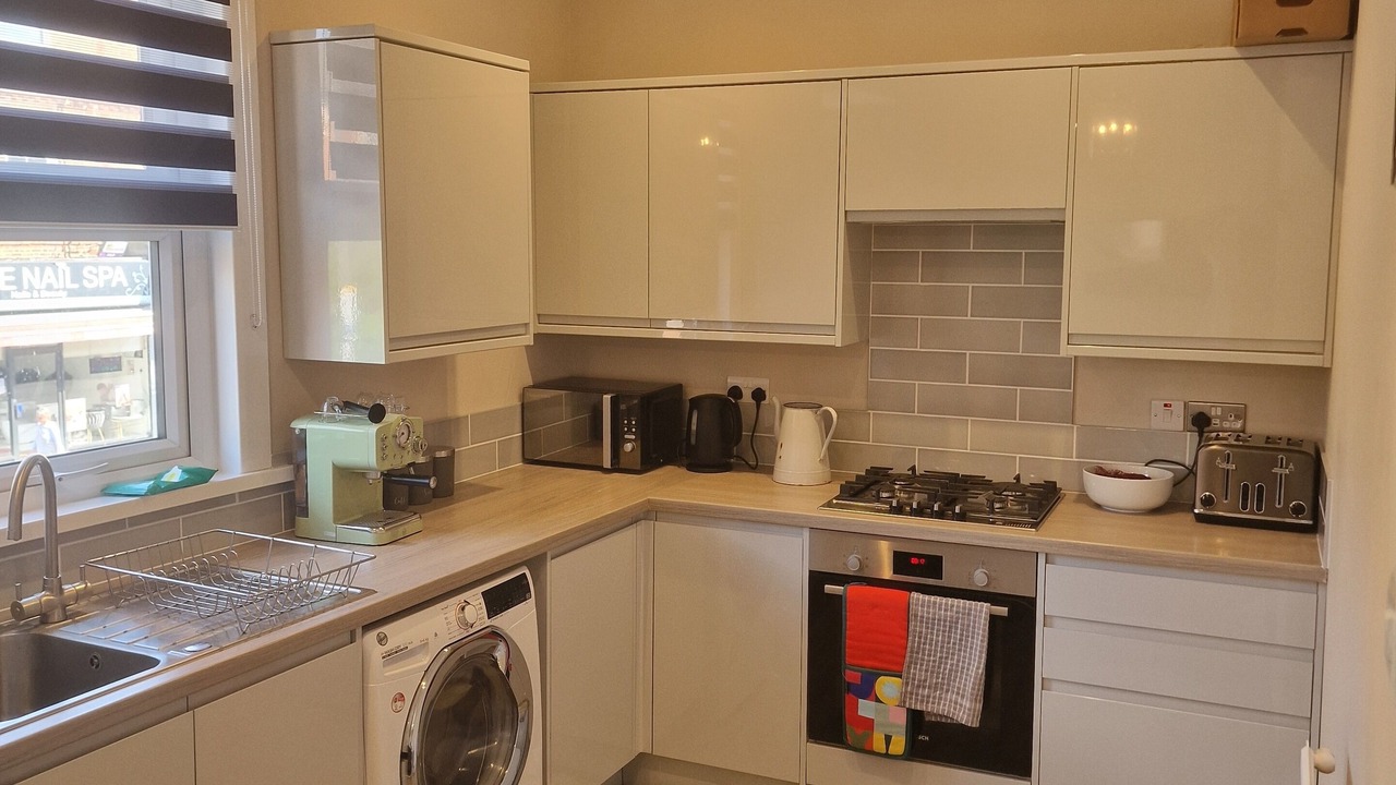 Photo of Others in Earlsfield