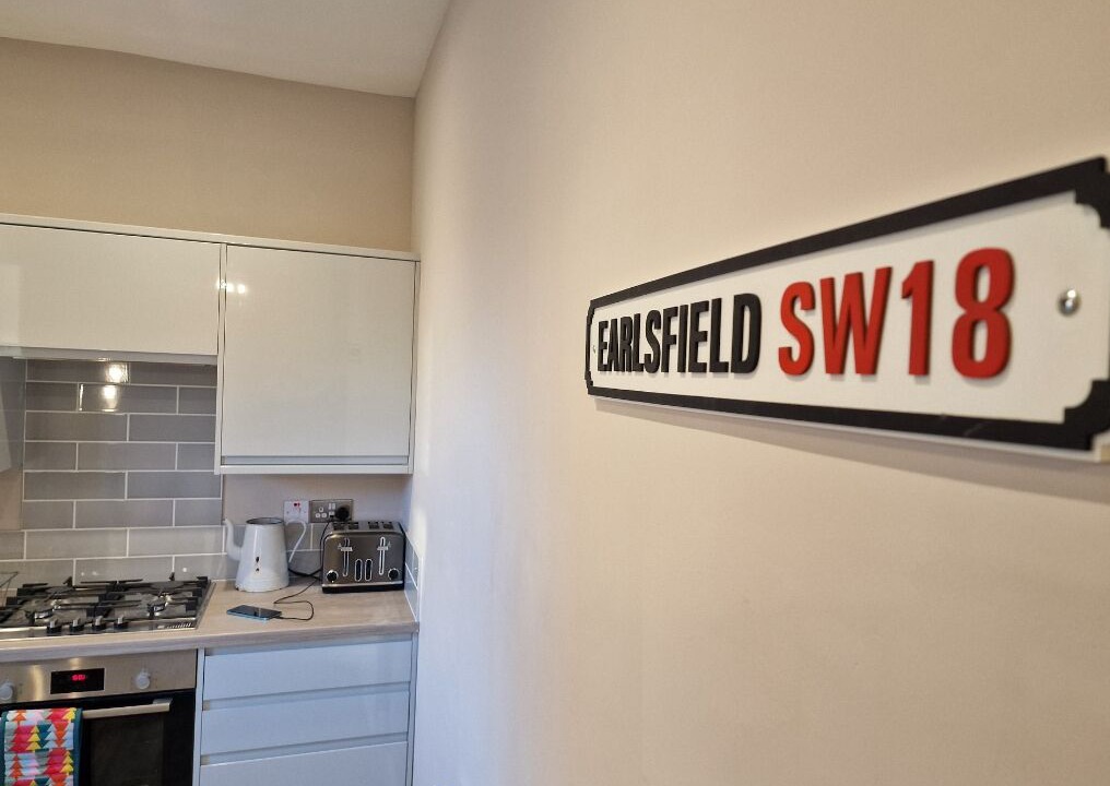 Photo of Others in Earlsfield