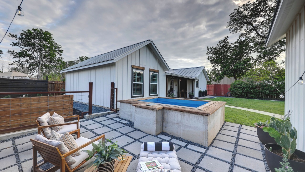 Photo of Outdoor in Comfort