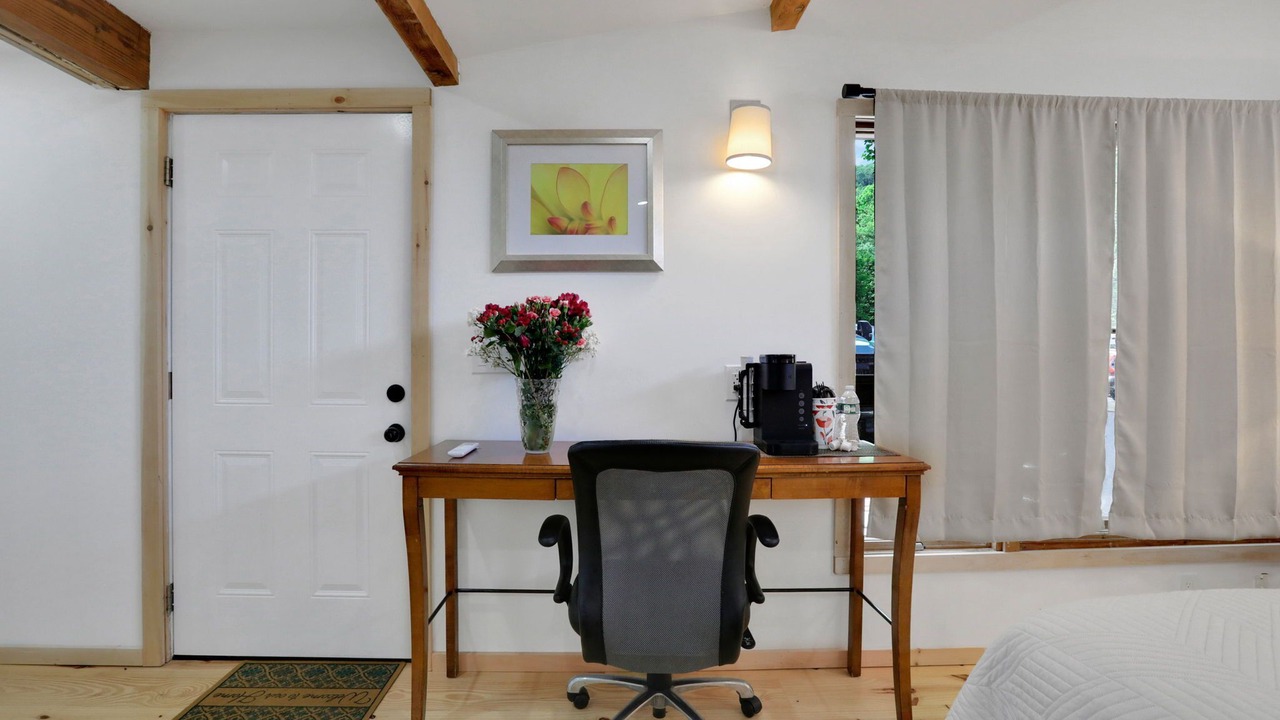 Photo of Bedroom in Saugerties