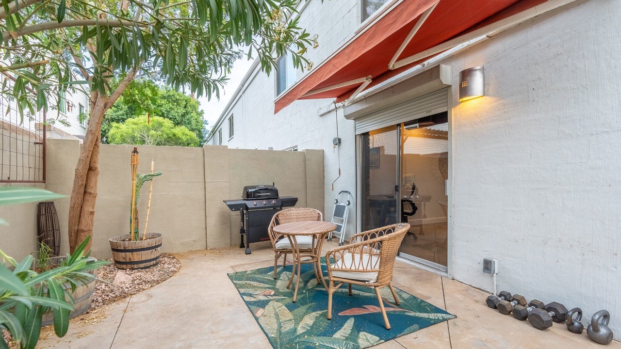 Photo of Patio Balcony in Pierson Place Historic District