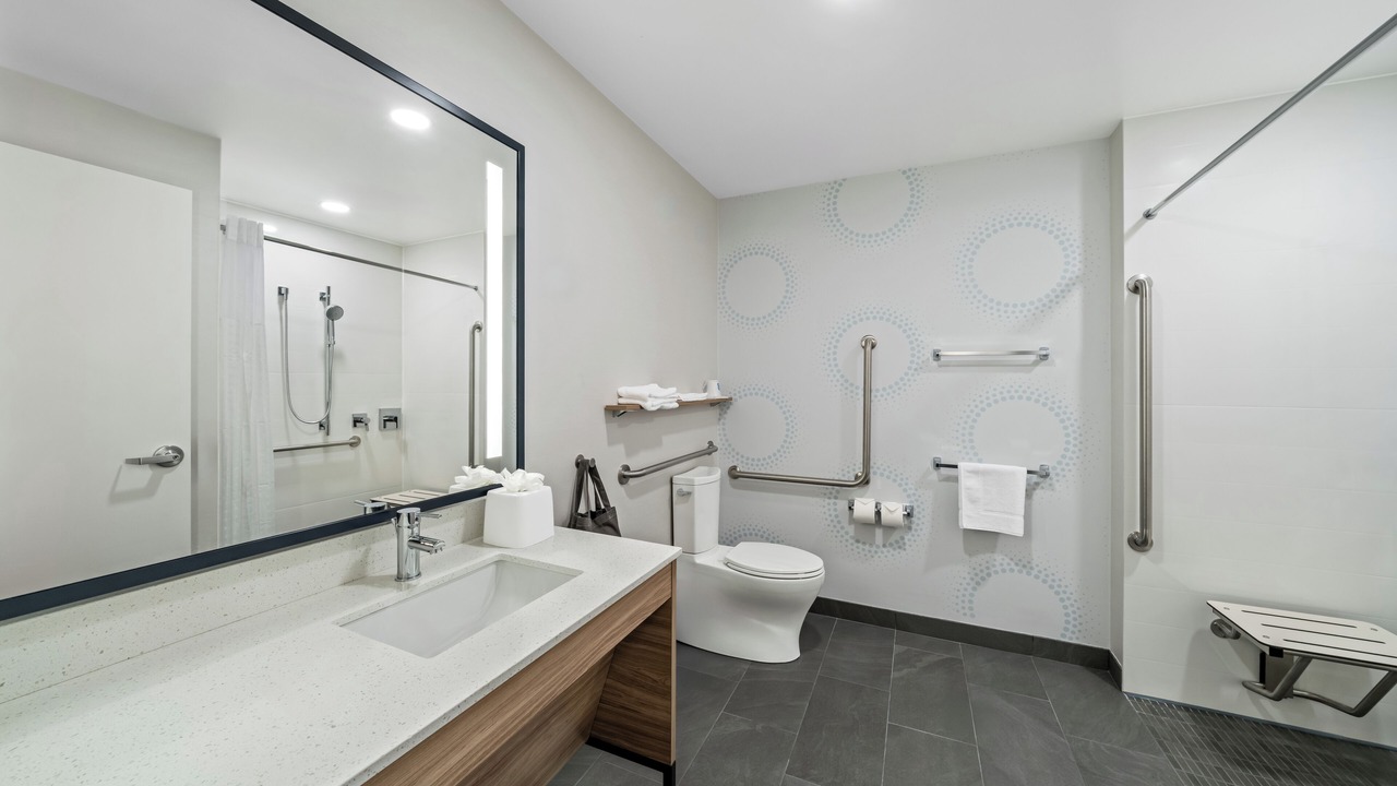 Photo of Others in Oshawa