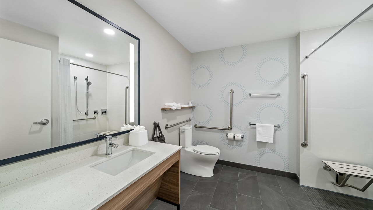 Photo of Others in Oshawa