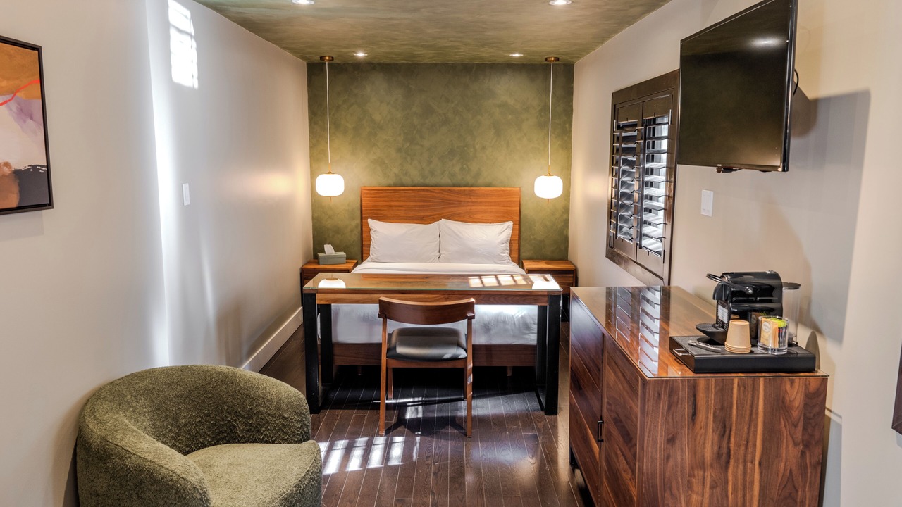 Photo of Bedroom in Latin Quarter