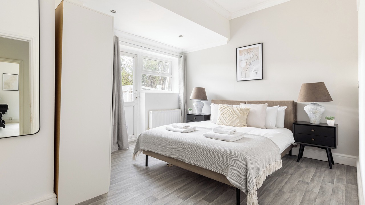 Photo of Others in Wood Street