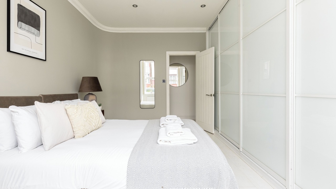 Photo of Others in Wood Street