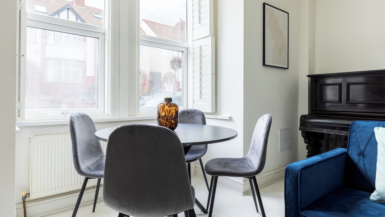 Photo of Bedroom in Wood Street