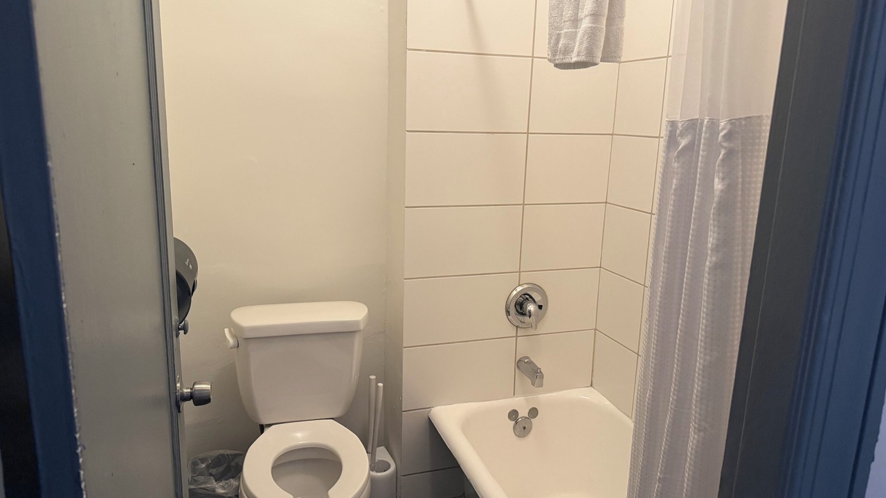 Photo of Bathroom in Belltown