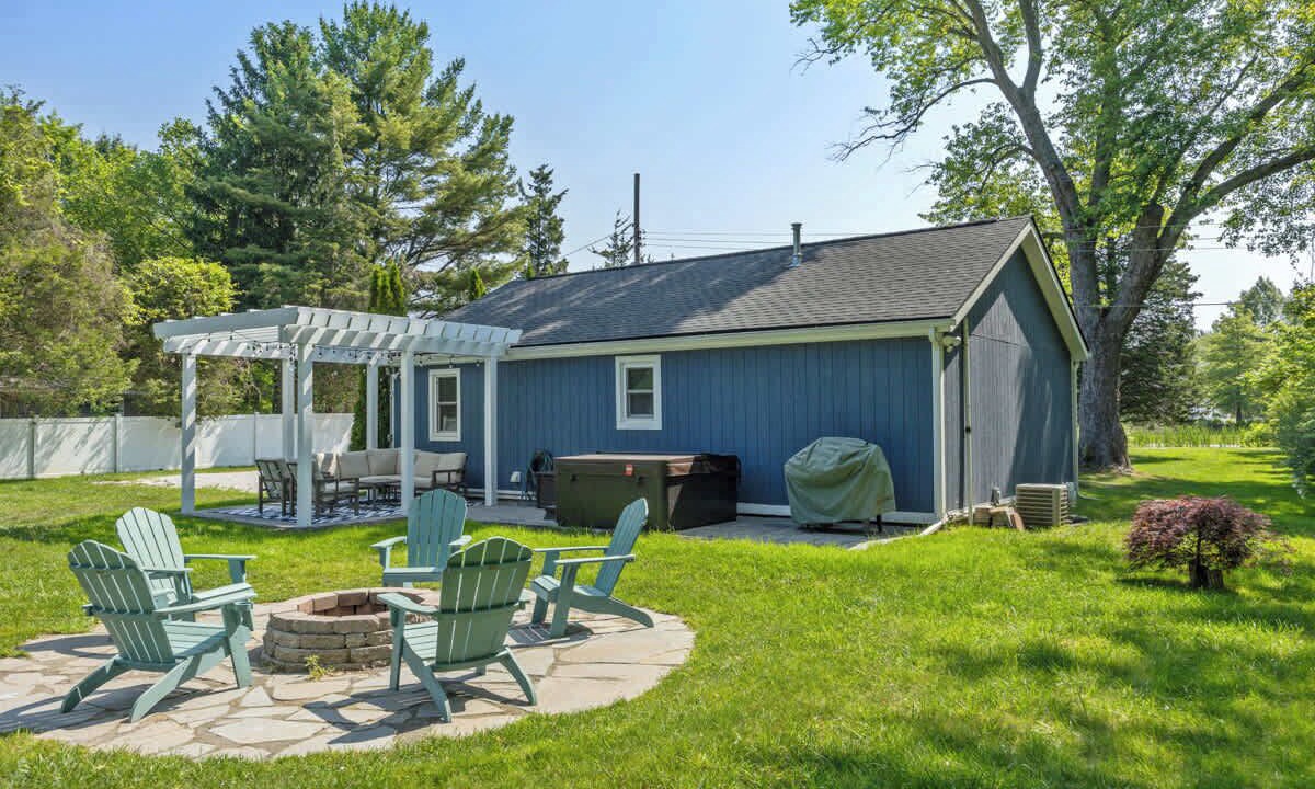 Photo of Outdoor in Saugatuck
