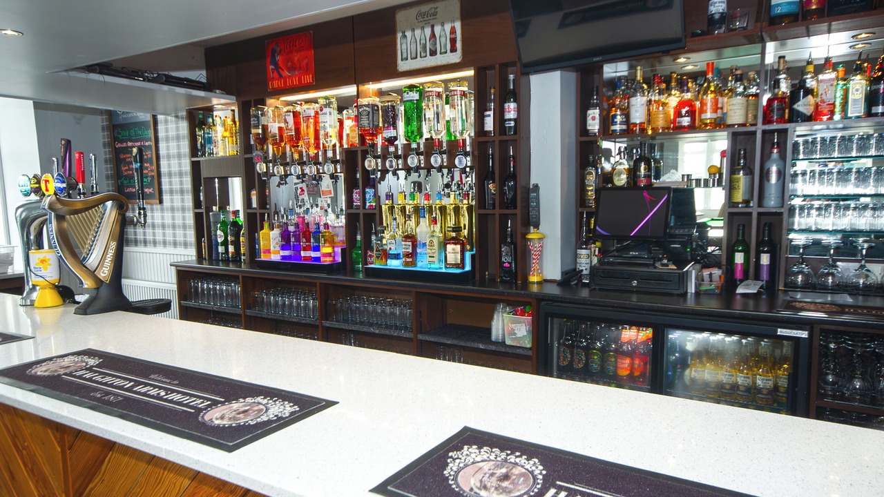 Photo of Others in Alford