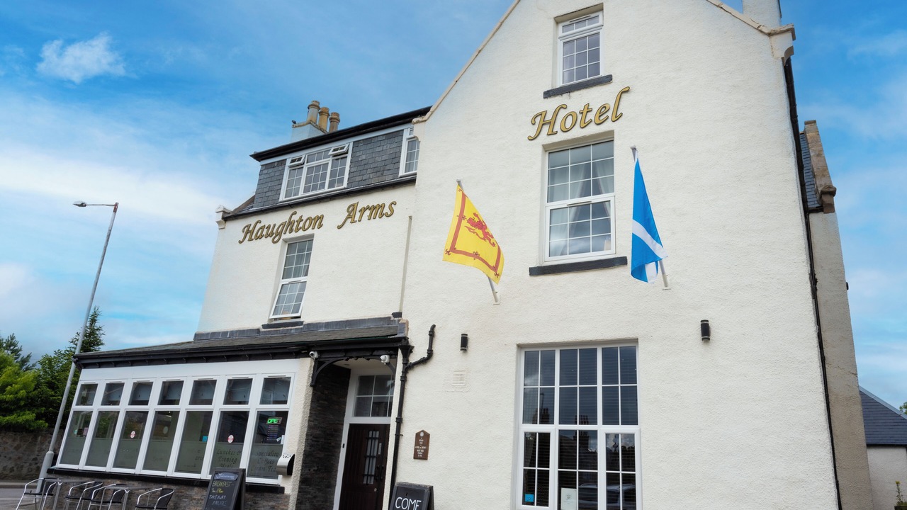 Photo of Outdoor in Alford