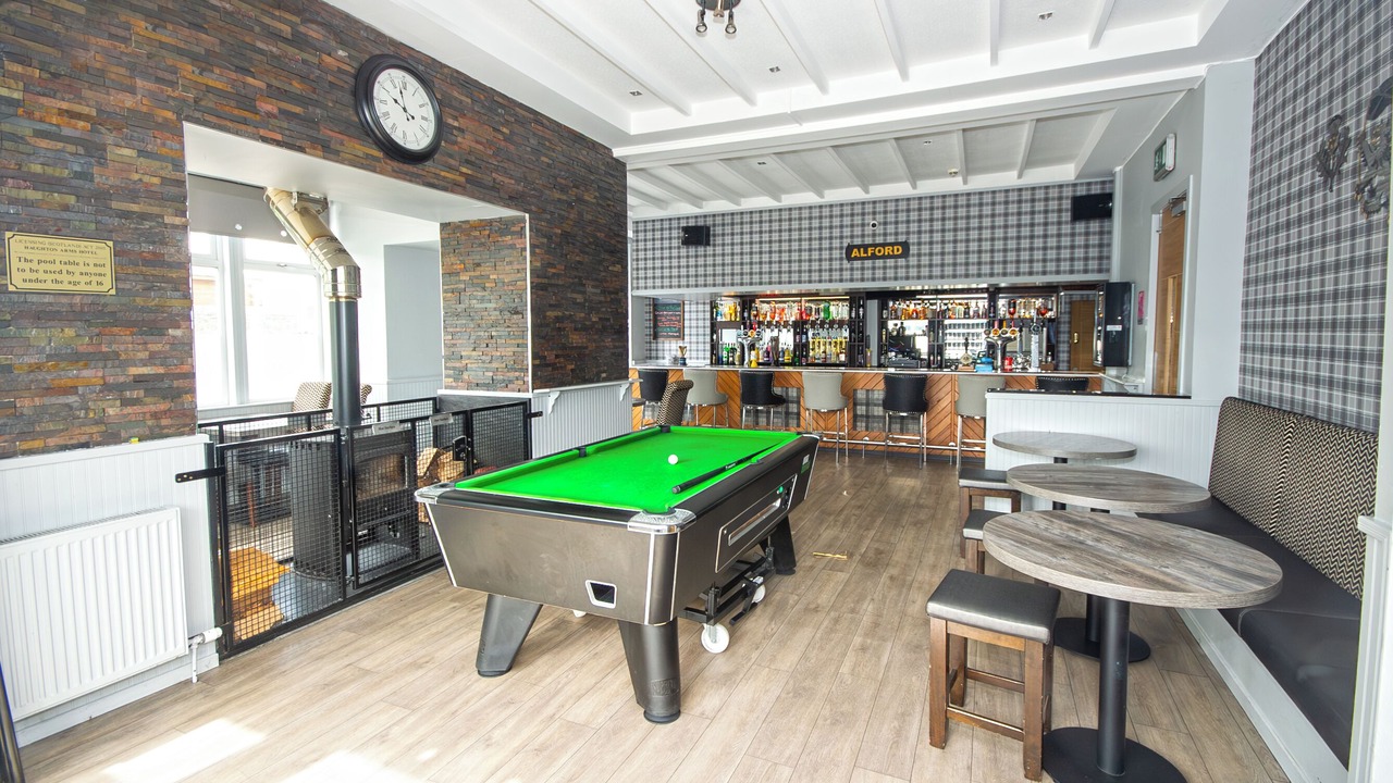 Photo of Others in Alford