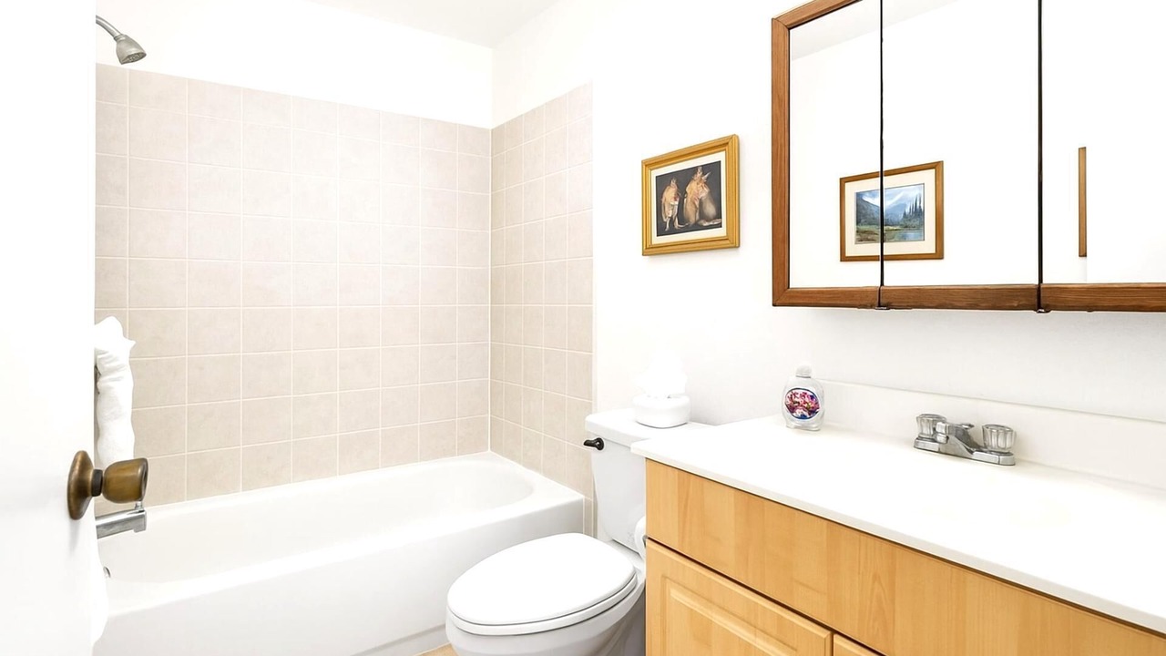 Photo of Bathroom in Kahuku