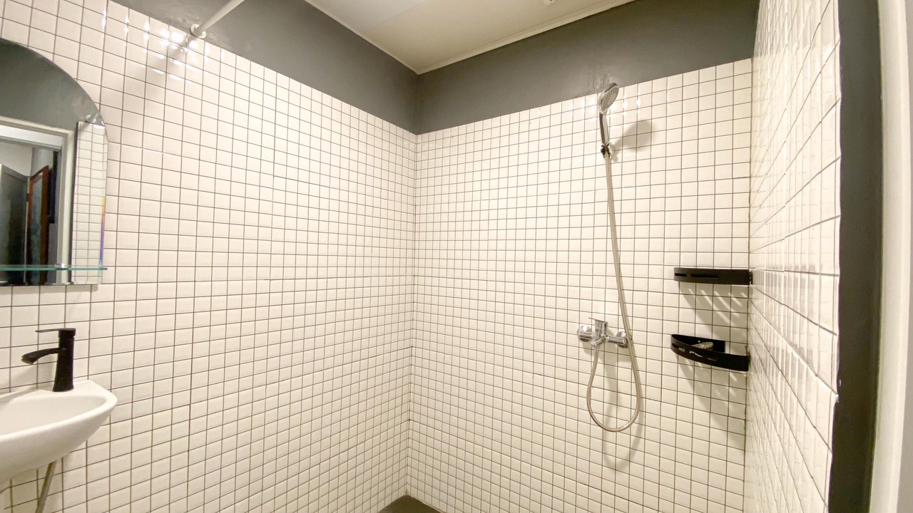 Photo of Bathroom in Central Yogyakarta