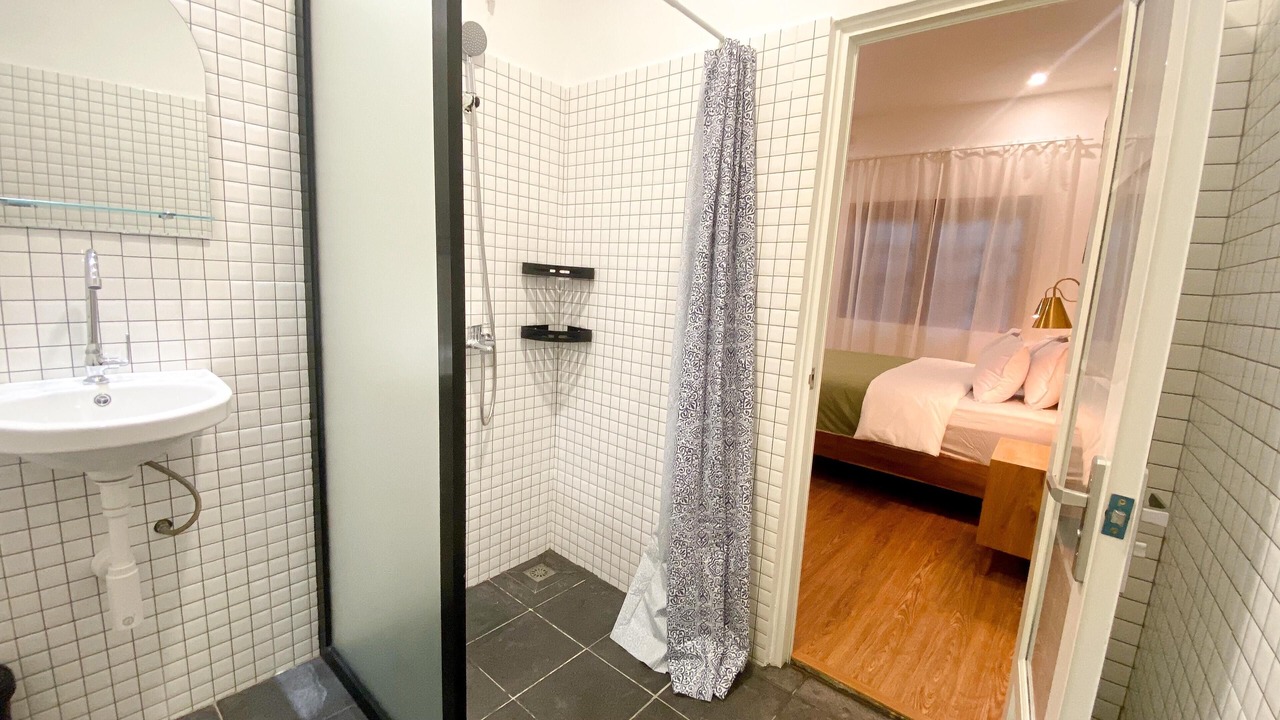 Photo of Bathroom in Central Yogyakarta