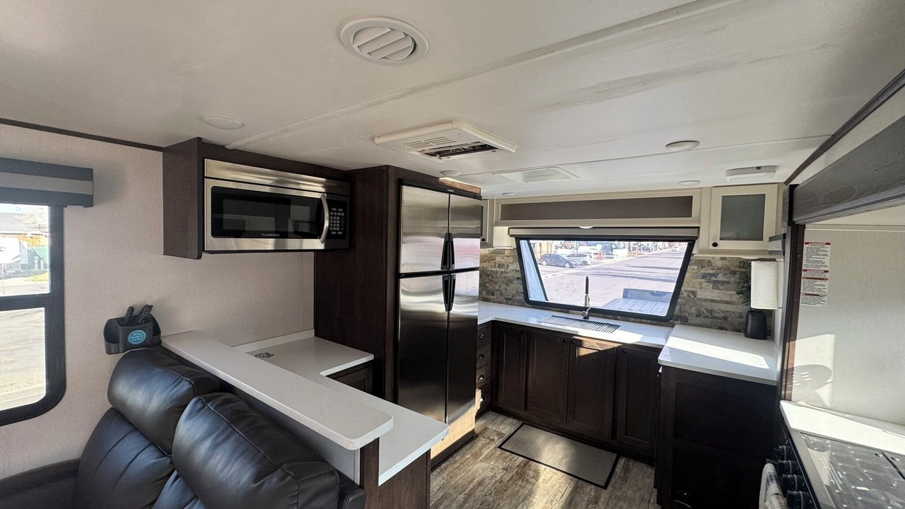 Photo of Livingroom in Draper