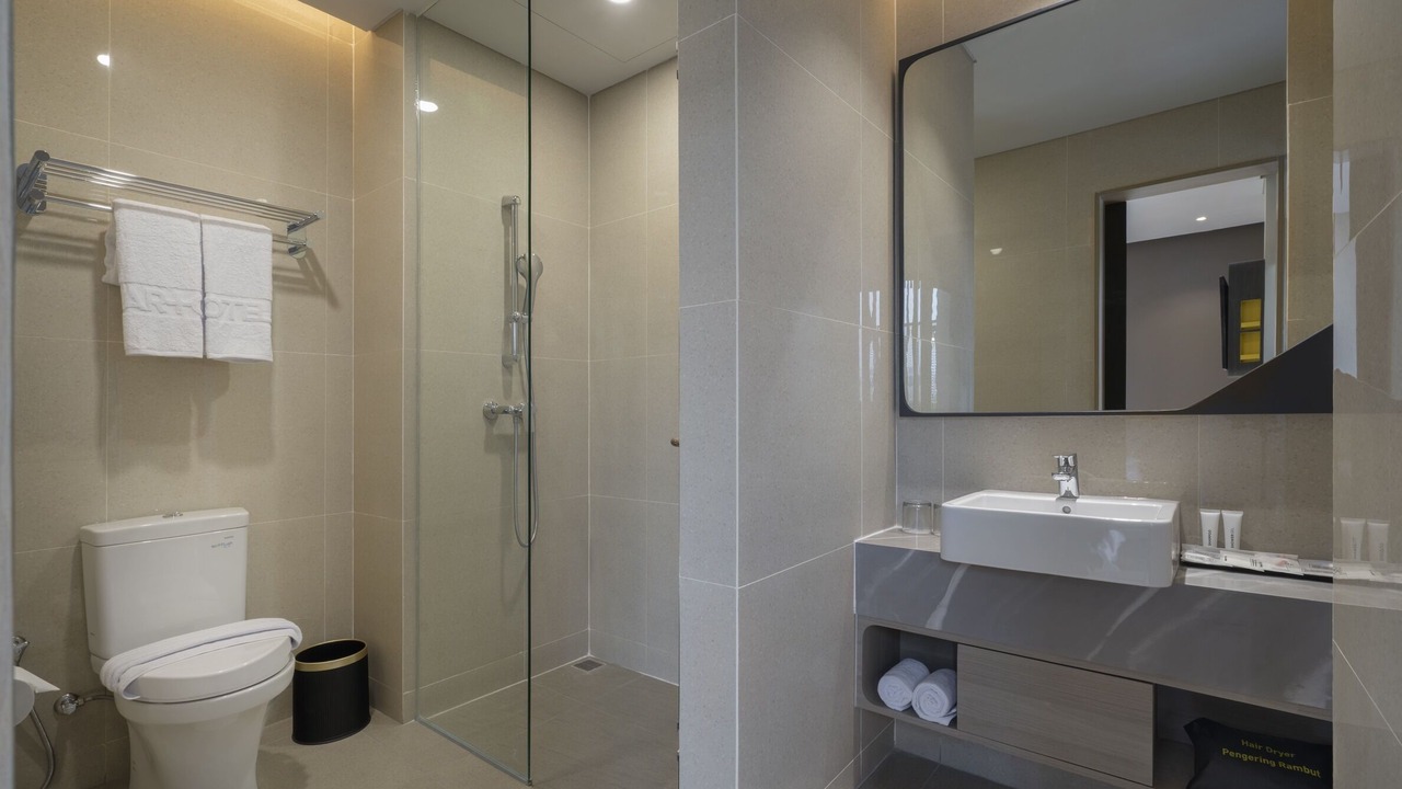 Photo of Bathroom in Setiabudi