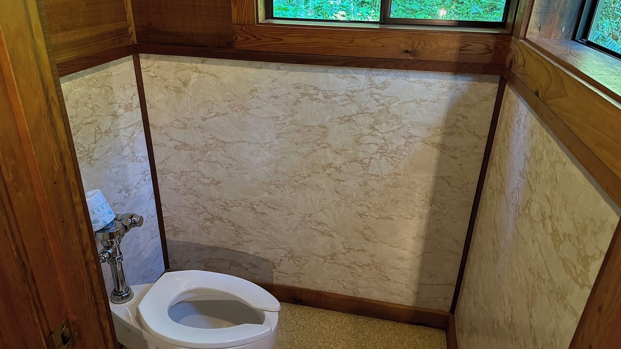 Photo of Bathroom in West Stayton