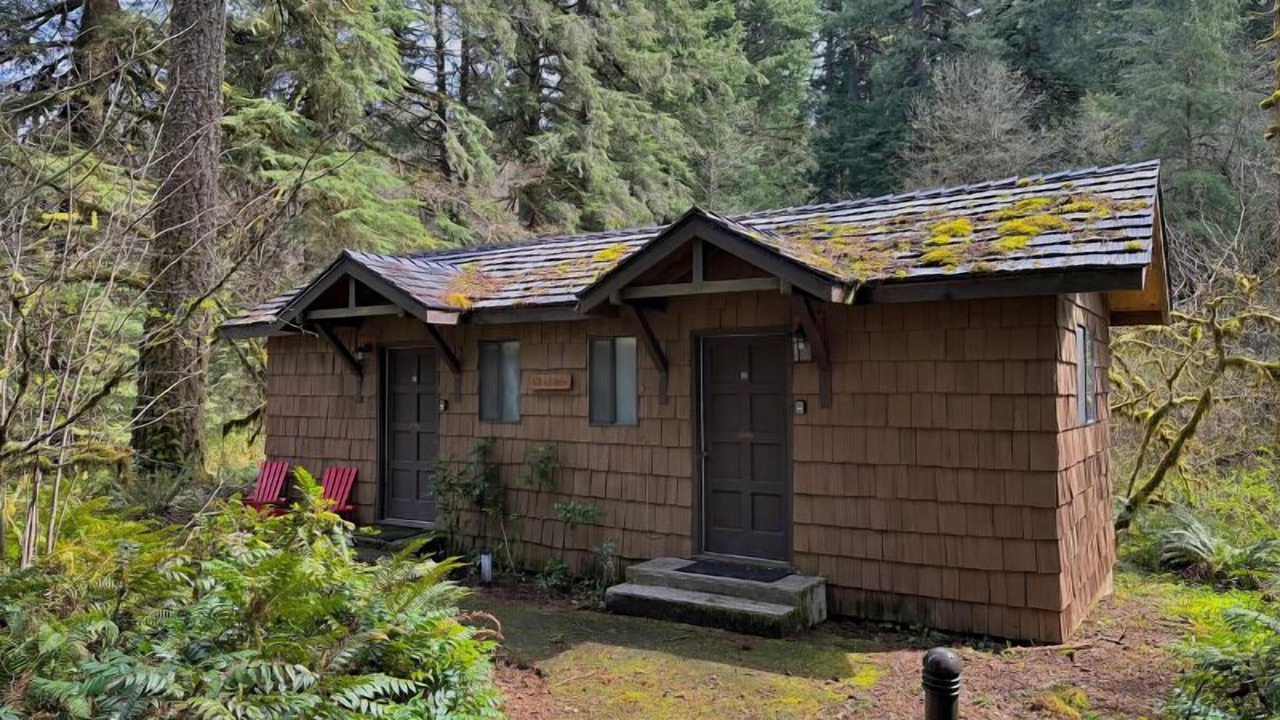 Photo of Bedroom in West Stayton