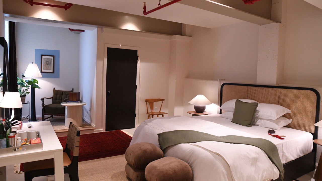 Photo of Bedroom in Midtown - Westport