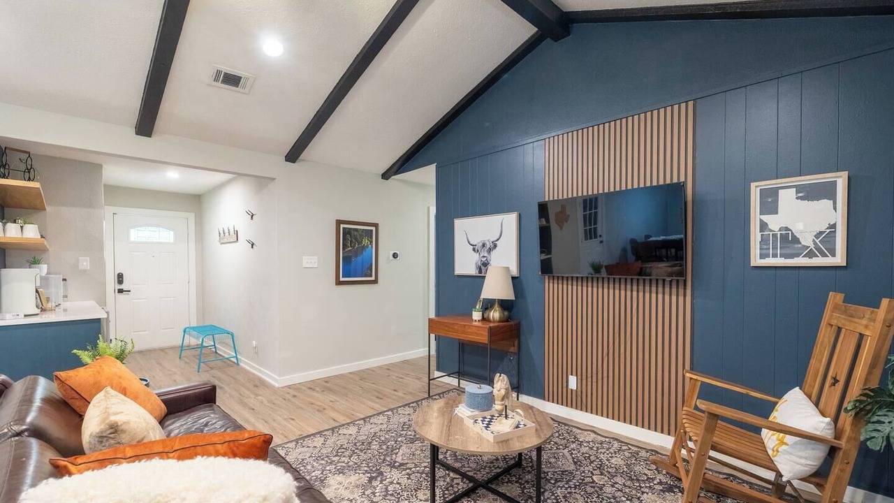 Photo of Bedroom in East Congress
