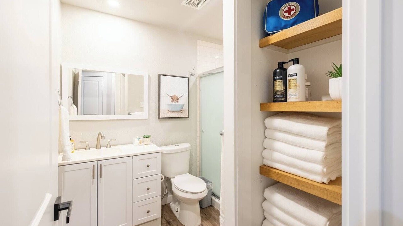 Photo of Bathroom in East Congress