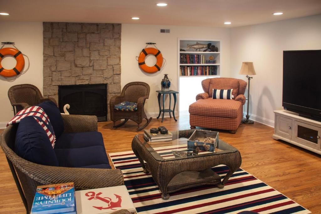 Photo of Others in Rock Hall