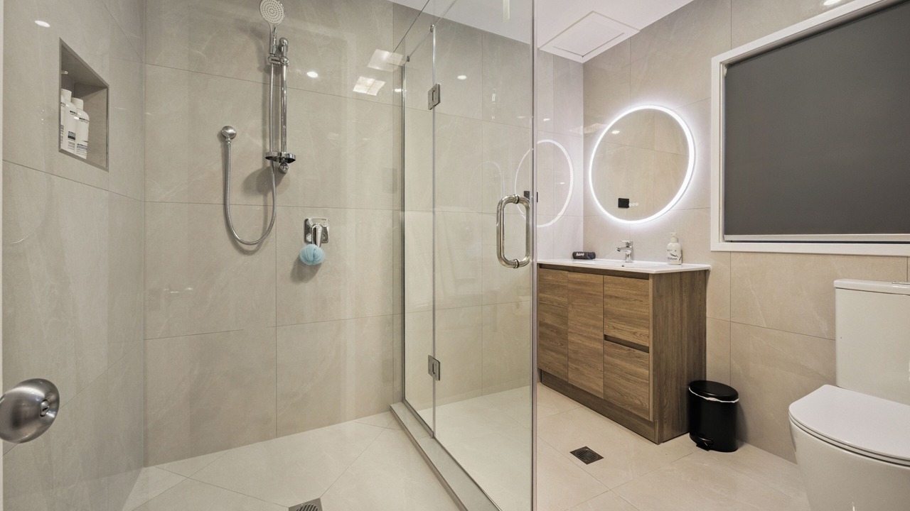 Photo of Bathroom in Papatoetoe