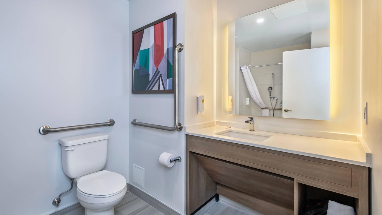 Photo of Bedroom in Cochrane