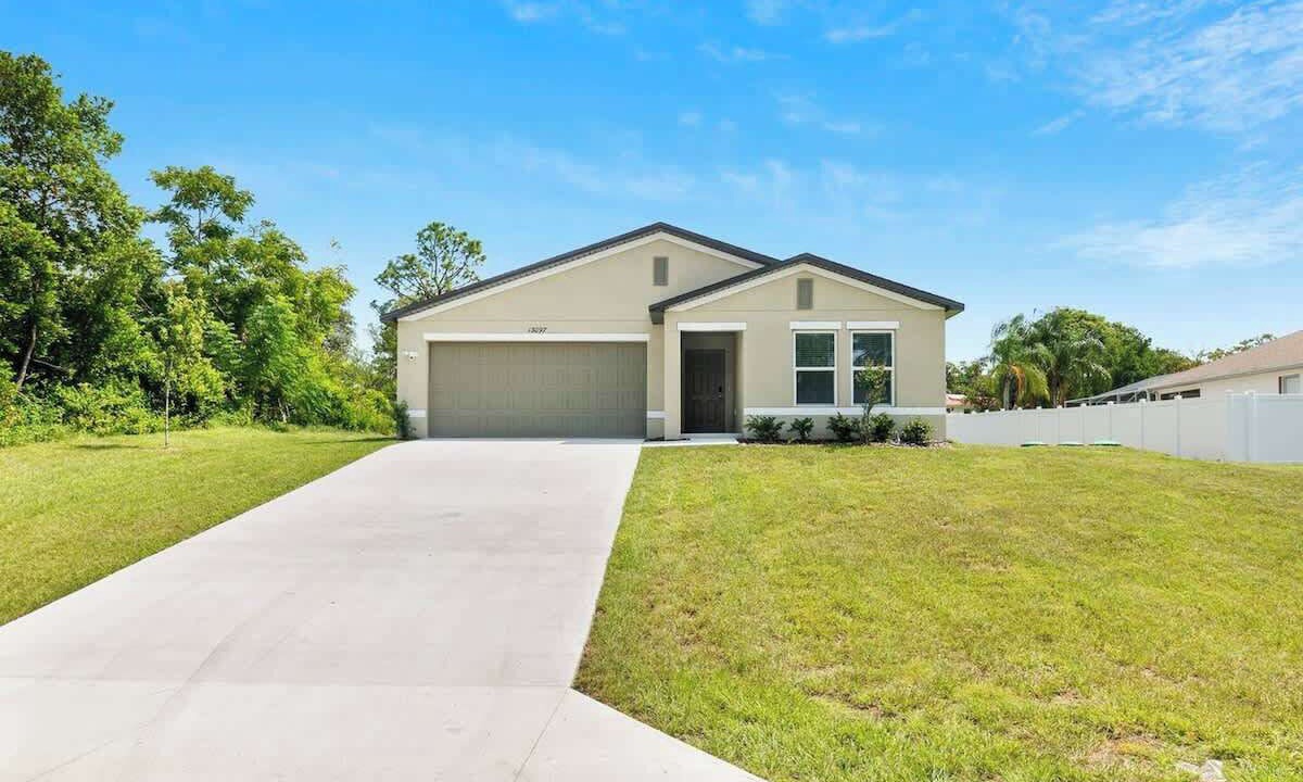 Photo of Outdoor in Spring Hill