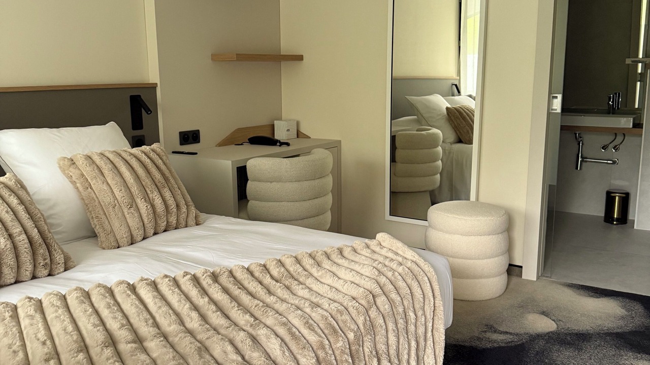 Photo of Bedroom in Contrexeville