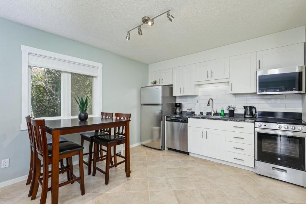 Photo of Others in Collingwood