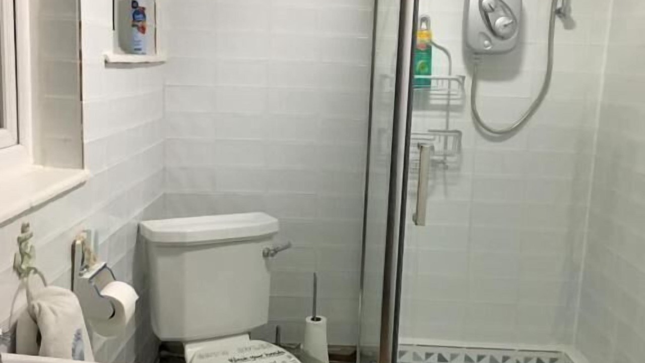 Photo of Others in Horley