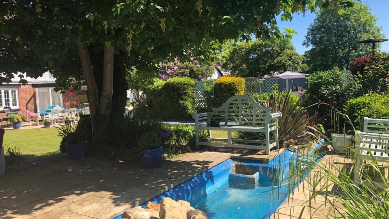 Photo of Outdoor in Horley