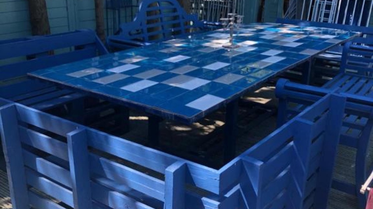 Photo of Outdoor in Horley