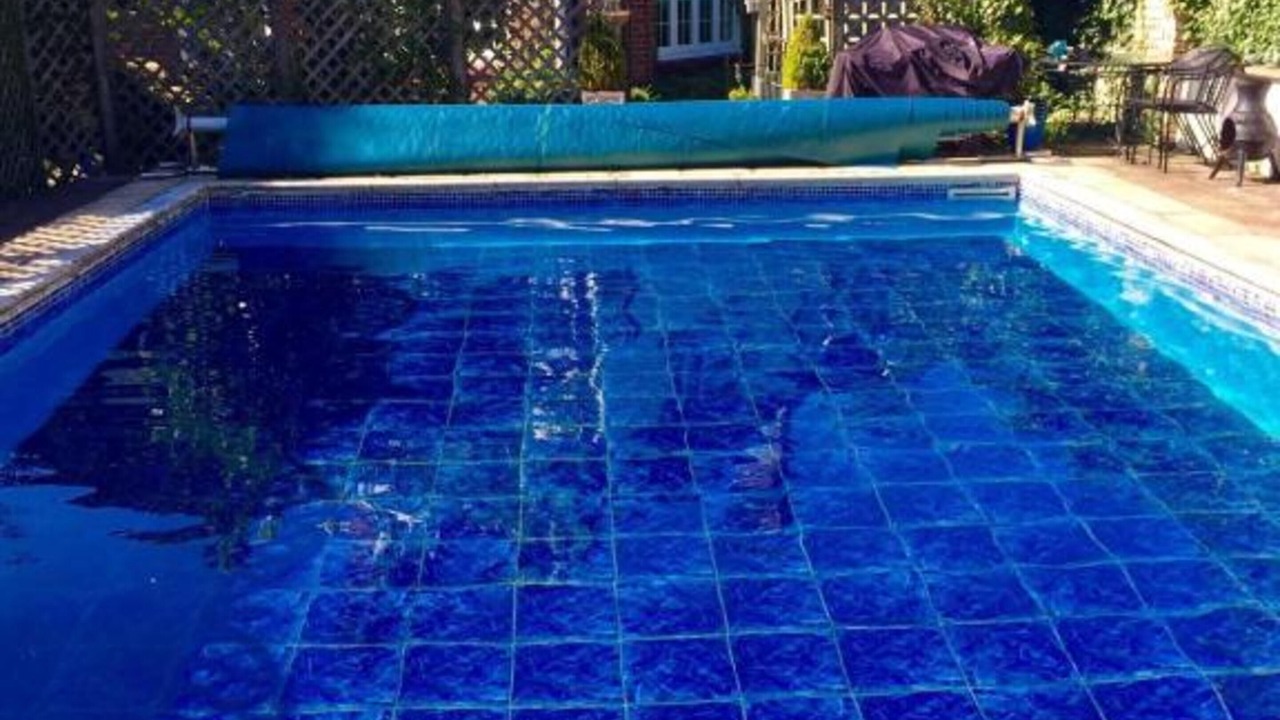 Photo of Outdoor in Horley