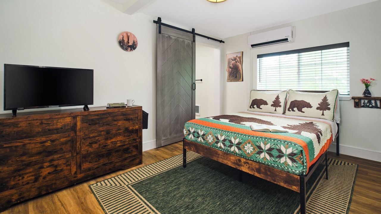 Photo of Bedroom in Newfoundland