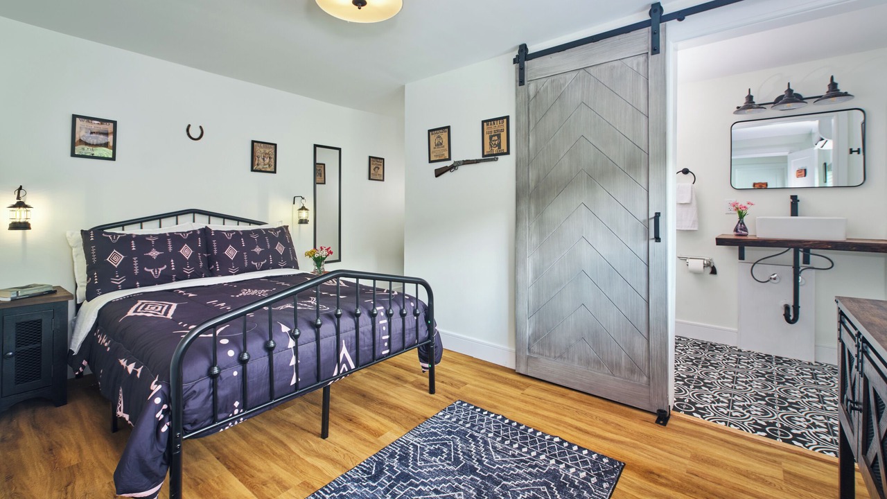 Photo of Bedroom in Newfoundland