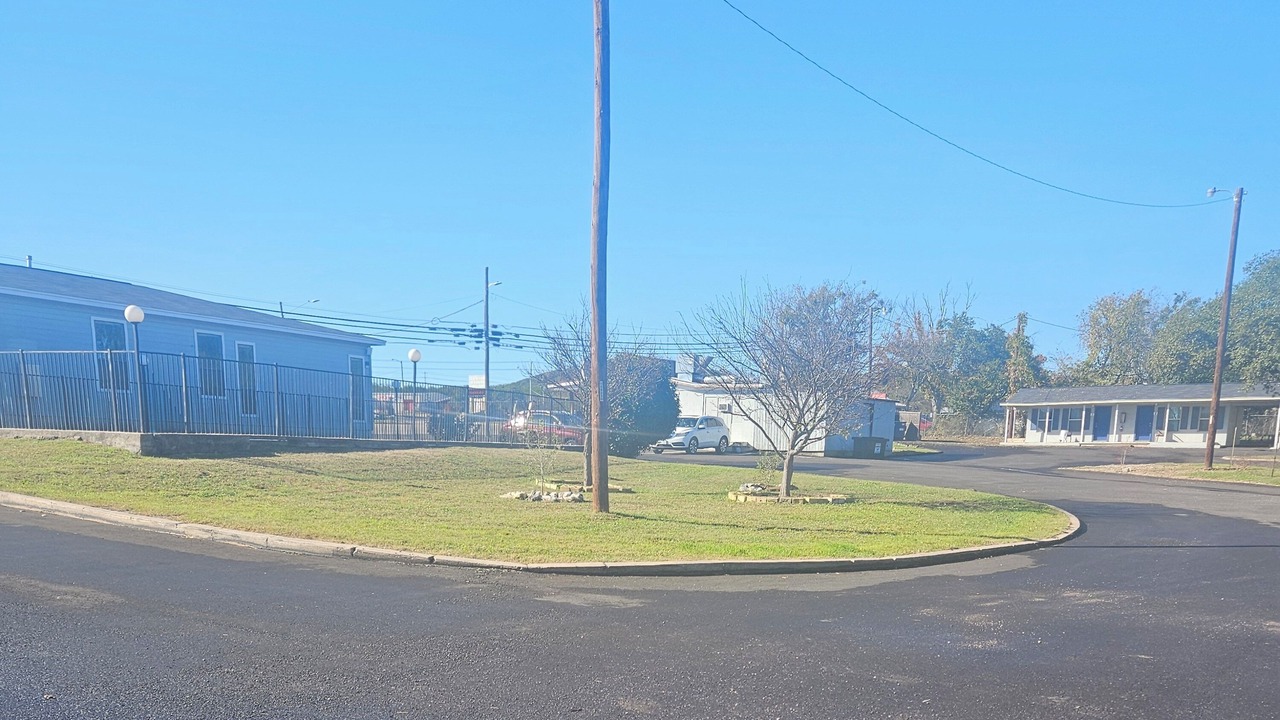 Photo of Outdoor in Burnet