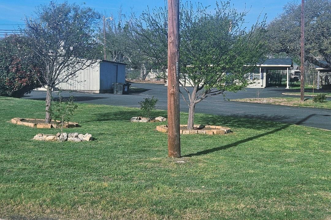 Photo of Outdoor in Burnet