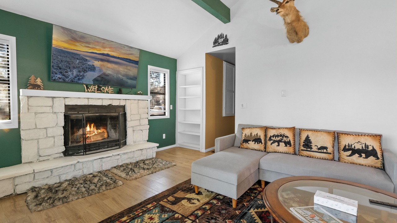 Photo of Livingroom in Big Bear City